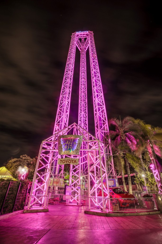 Knott s Supreme Scream Pink For A Cure Verticle Shot Large Coaster Kings
