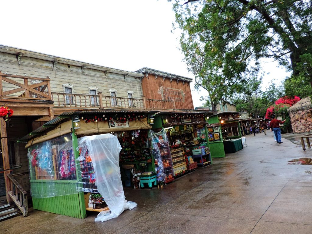 Download Knott S Merry Farm Opens For The 2016 Season Coaster Kings PSD Mockup Templates