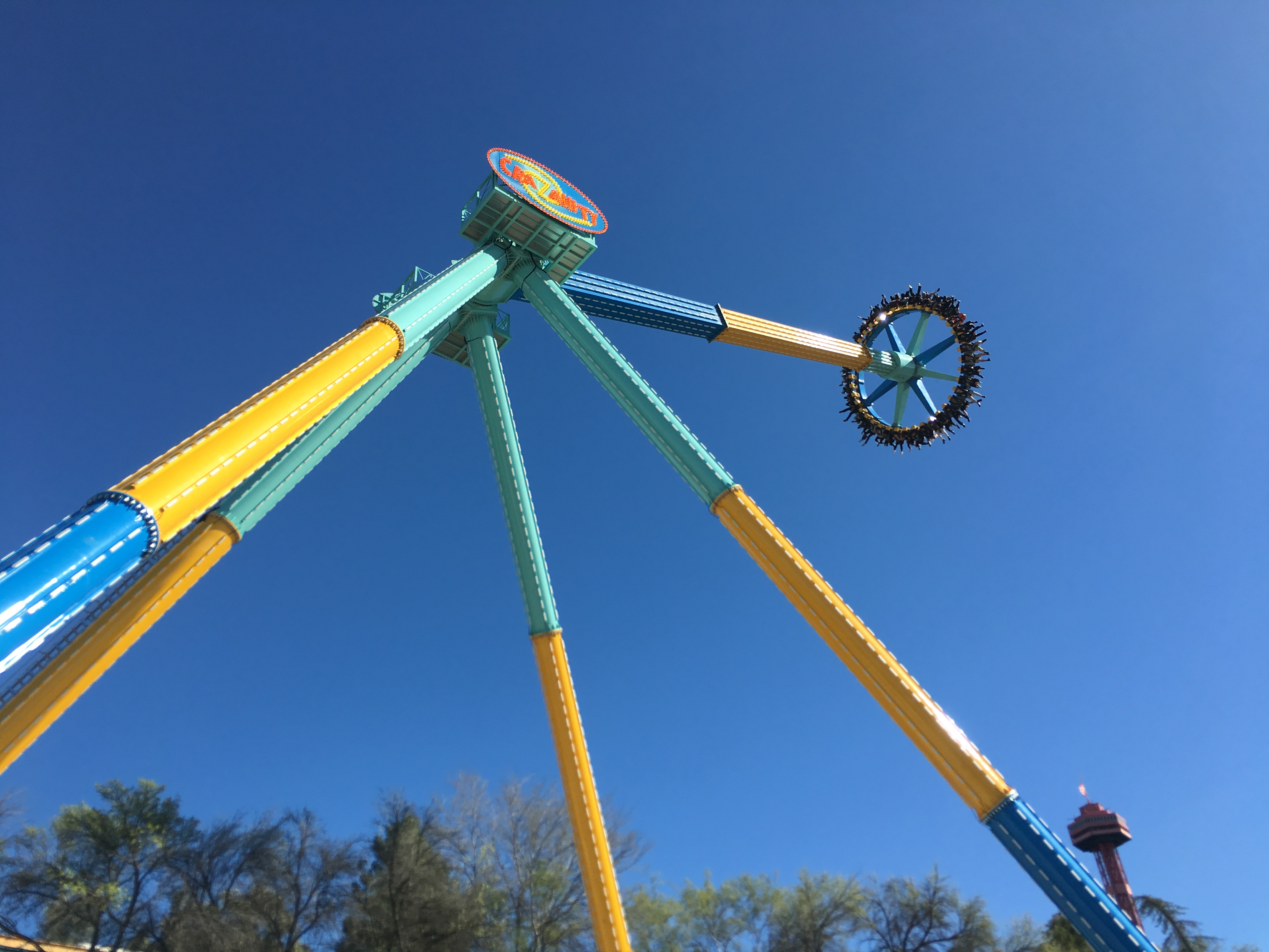 six-flags-magic-mountain-park-update-3-13-19-coaster-kings
