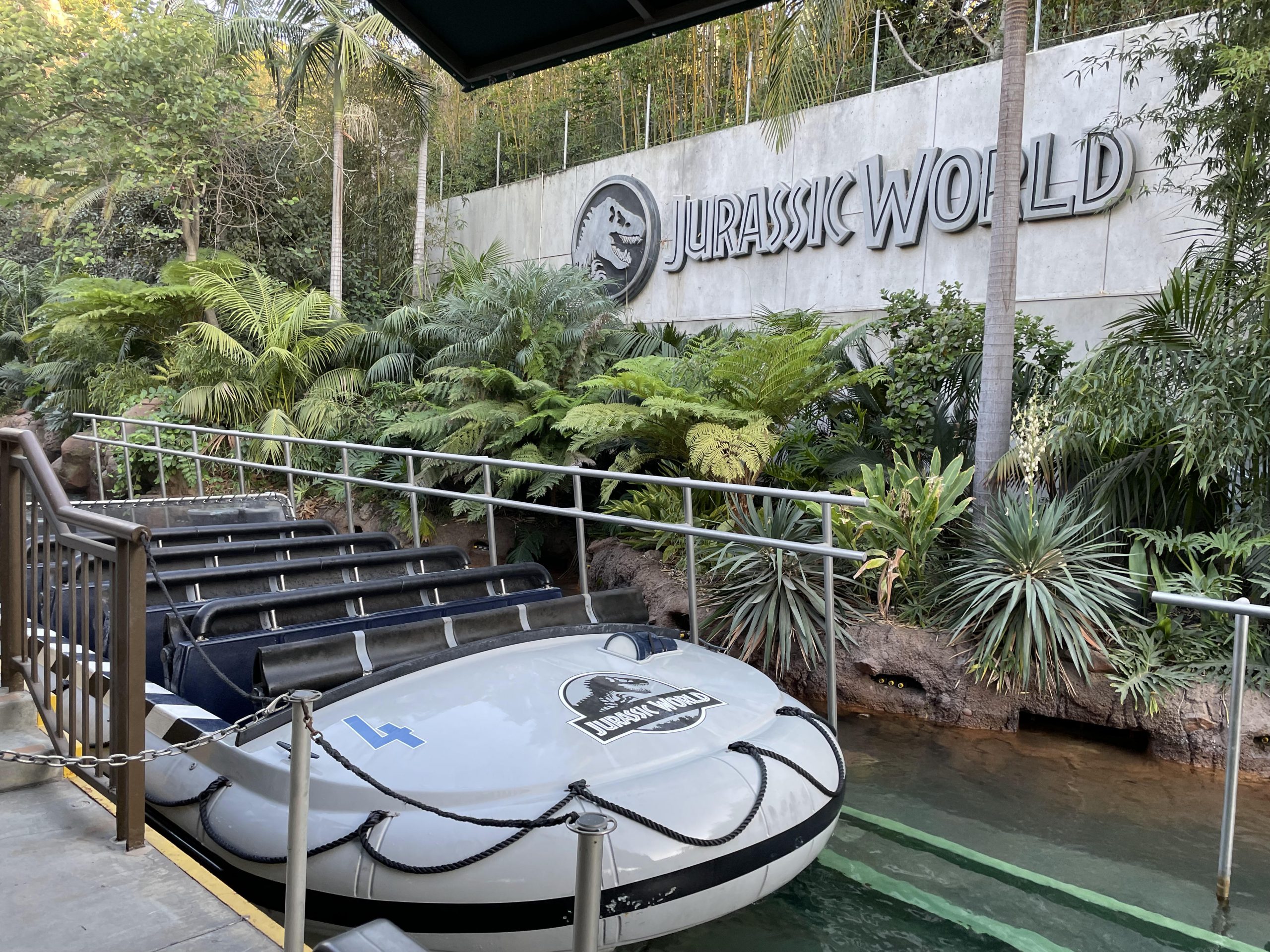 Universal Studios Hollywood - Halloween Horror Nights 2021 Review ...